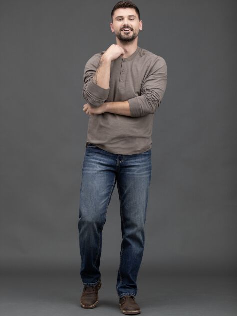 Relaxed straight jeans