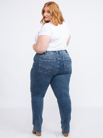 Women's Curvy Straight Jeans Image 6
