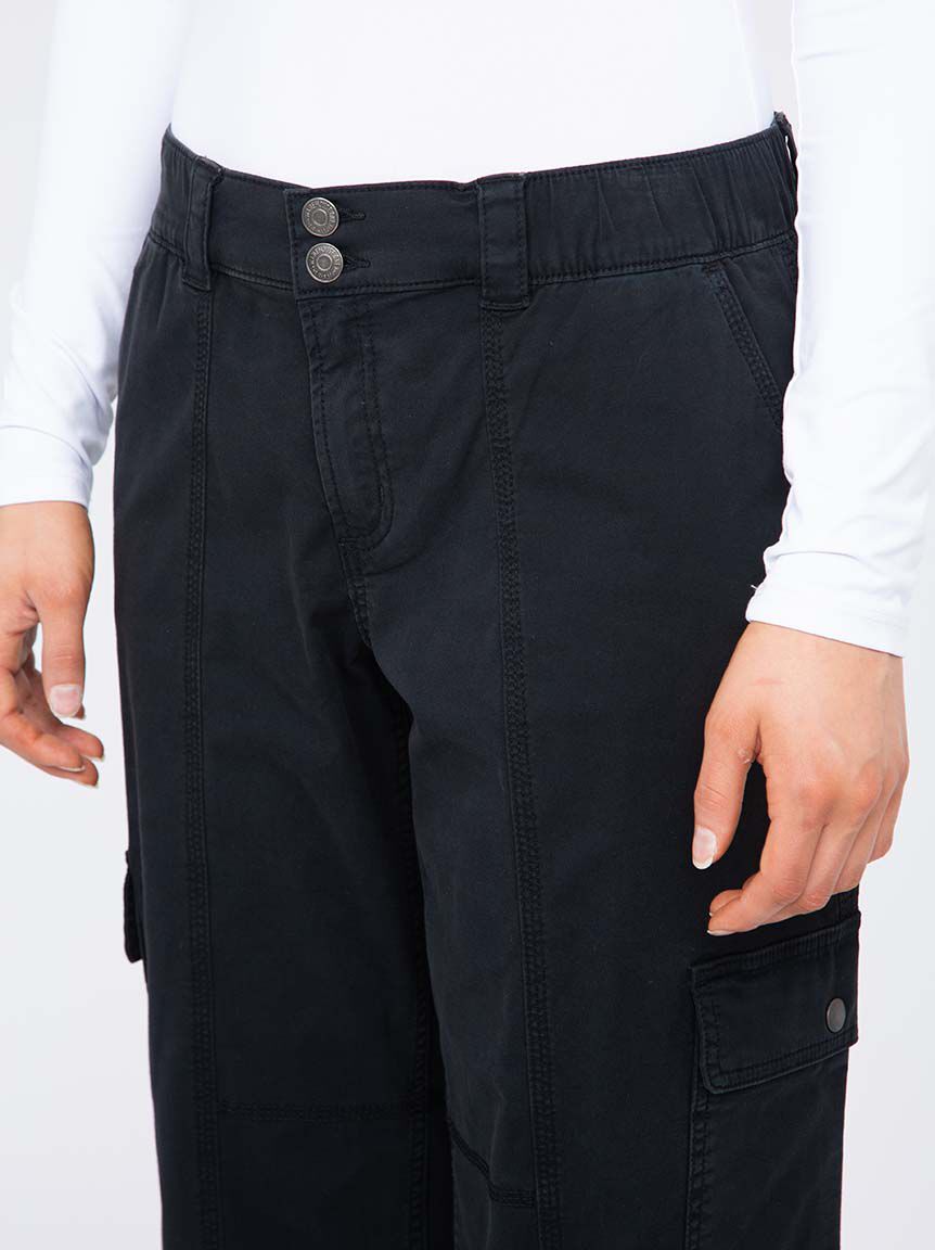 Women's 2 Button Baggy Cargo Pants Warehouse One Women's 2 Button Baggy Cargo Pants Warehouse One