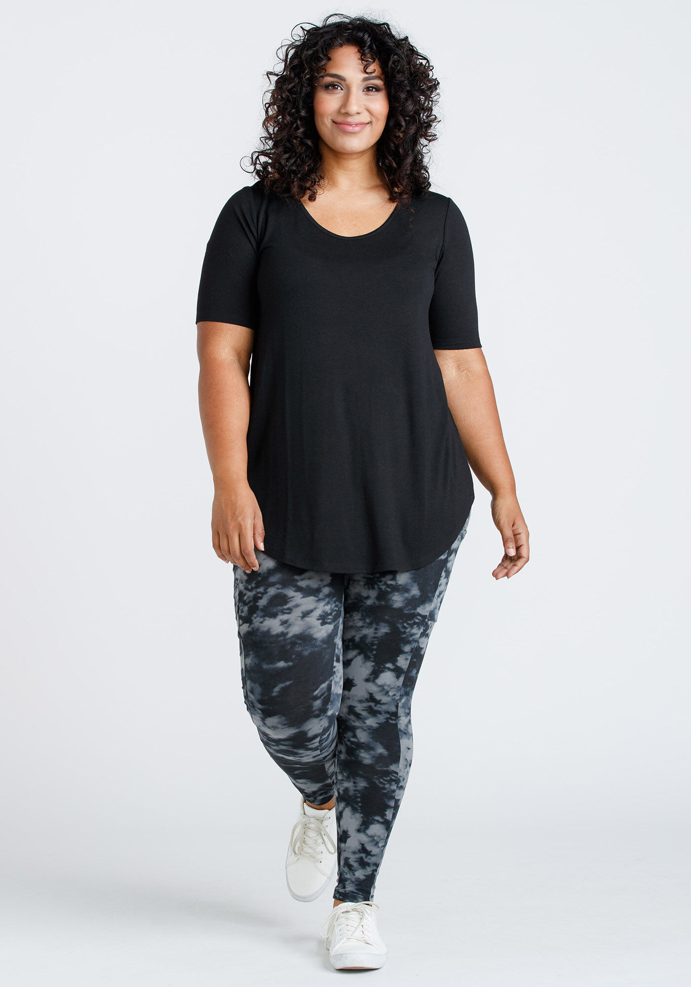 Women s scoop neck legging tunic tee Warehouse One Black XS