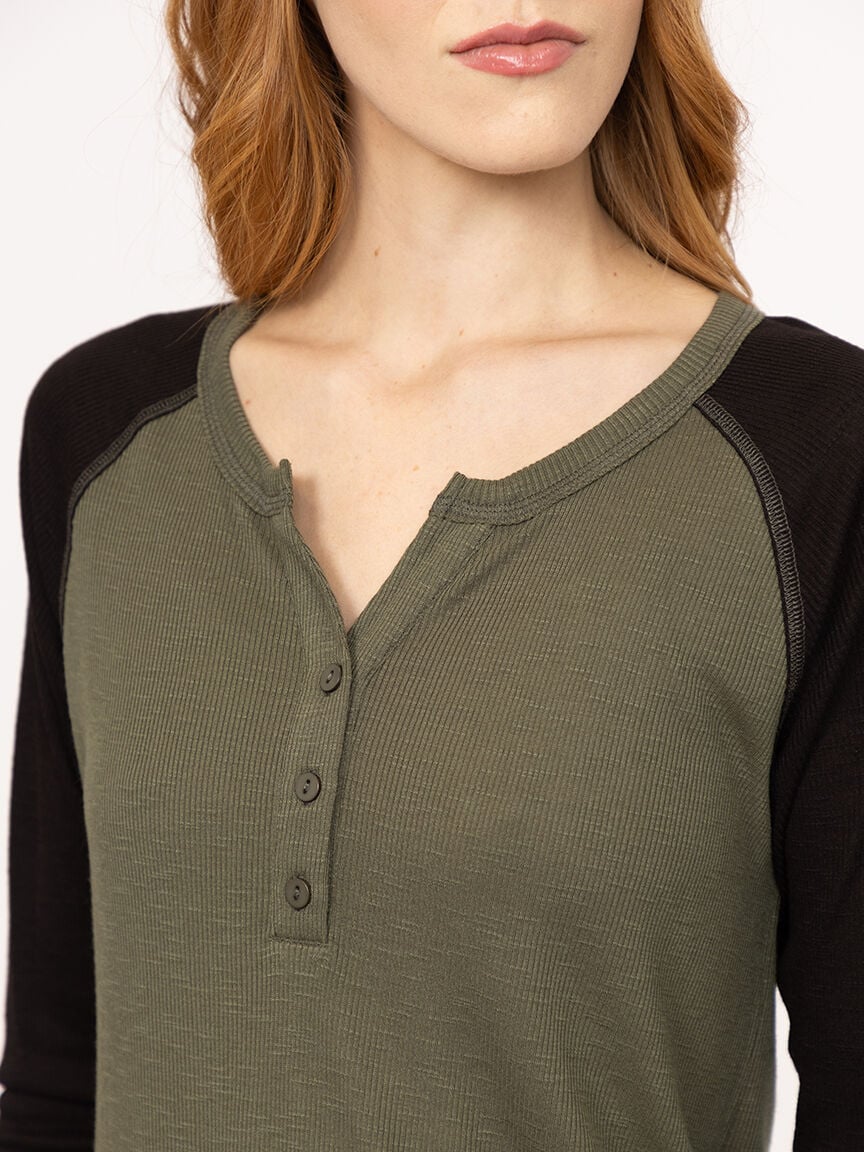 Women's Rib Baseball Henley Tee