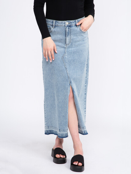 Women's Maxi Denim Skirt with Raw Hem Women's Maxi Denim Skirt with Raw Hem Image 2
