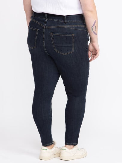 Women's Dark Wash 2 Button Skinny Jeans Women's Dark Wash 2 Button Skinny Jeans