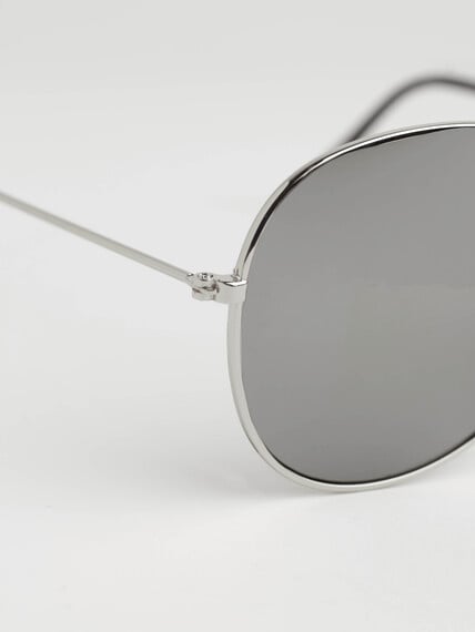 Men's Chrome Frame Sunglasses Men's Chrome Frame Sunglasses Image 3