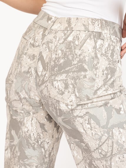 Women's Camo Canvas Wide Leg Pant Women's Camo Canvas Wide Leg Pant Image 5
