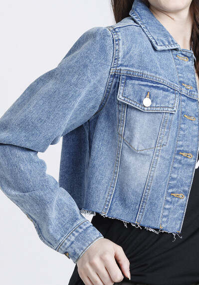 Women's Cropped Raw Hem Jean Jacket Women's Cropped Raw Hem Jean Jacket Image 4