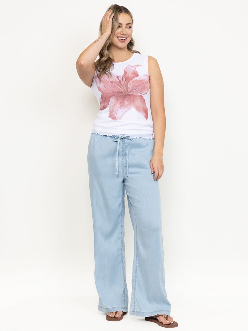 Women's Regular Rise Tie Front Pull-on Wide Leg Jeans