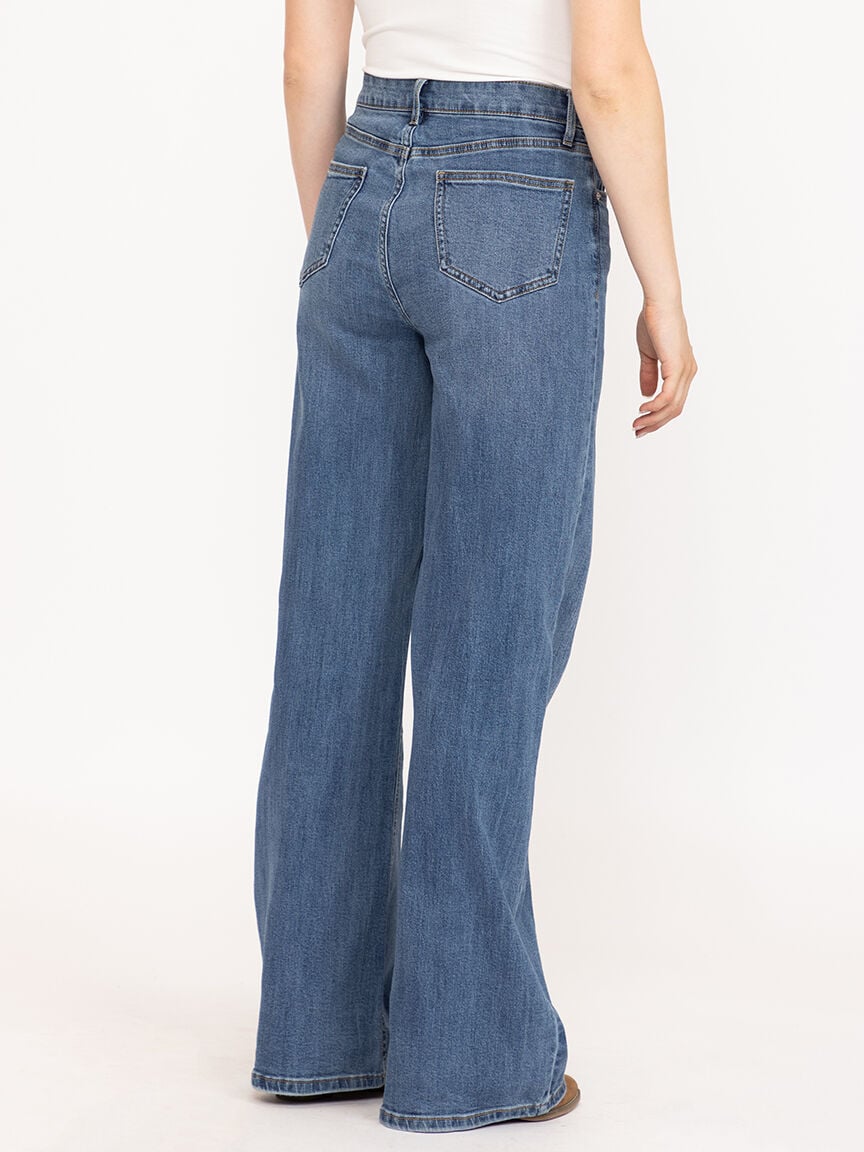 Women's High Rise Medium Dark Wide Leg Jeans