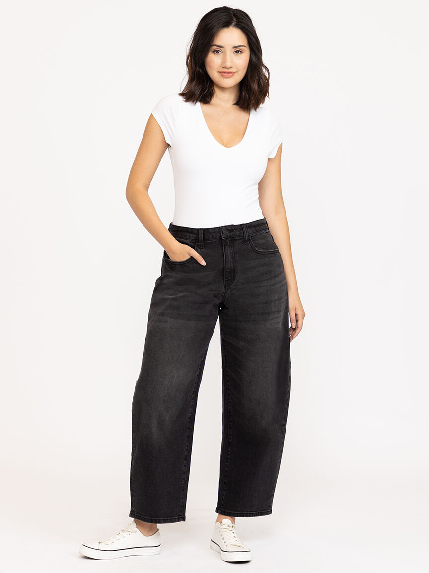 Women's Black Mid Rise Barrel Leg Jeans