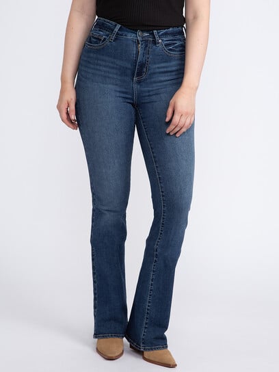 Women's Curvy Boot Jeans