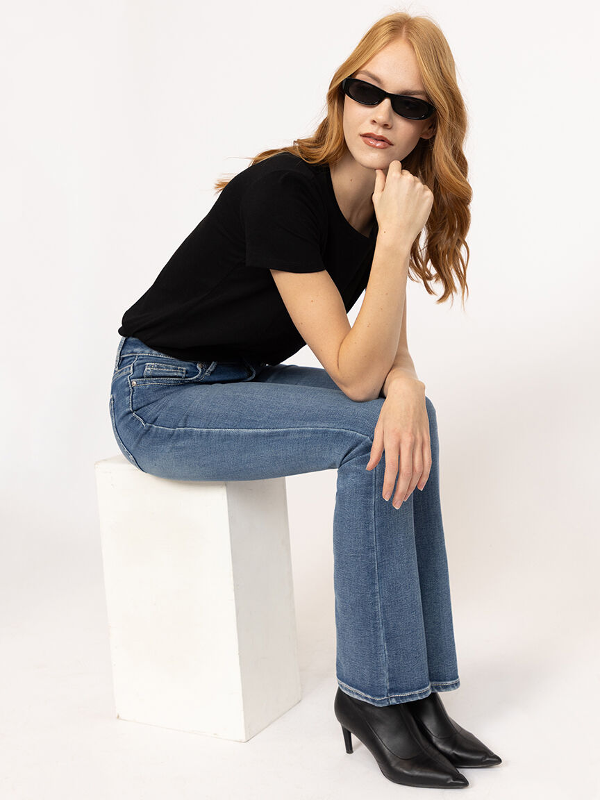 Women's Medium Wash Baby Boot Jeans