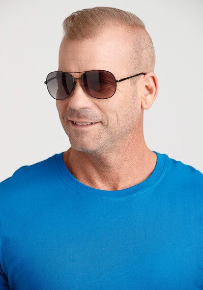 Men's Black Frame Aviator Sunglasses Image 2