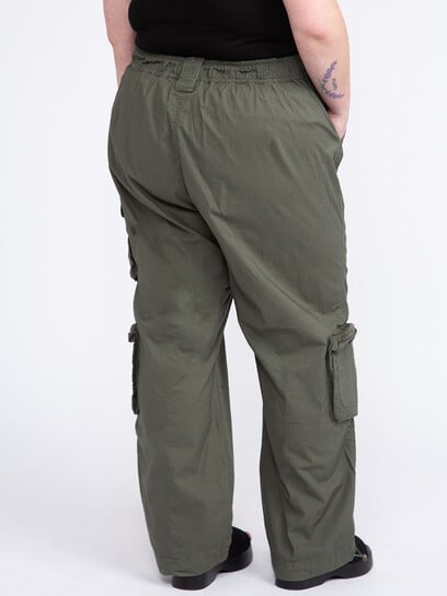 Women's Plus 2 Button Poplin Loaded Cargo Pants