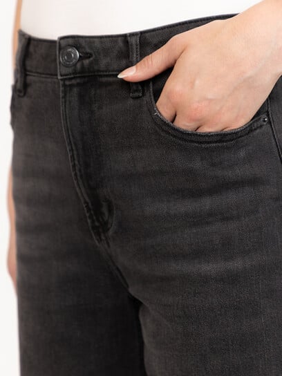 Women's High Rise Black Wide Leg Jeans Women's High Rise Black Wide Leg Jeans