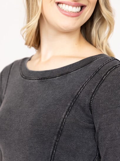 Women's Washed Long Sleeve Tee Women's Washed Long Sleeve Tee