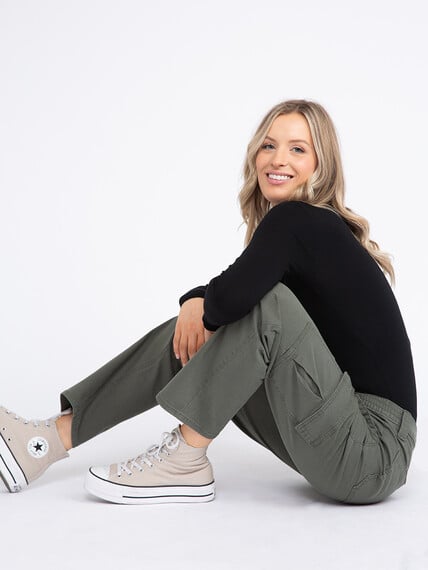 Women's Stretch Canvas Elastic Waist Cargo Pants Women's Stretch Canvas Elastic Waist Cargo Pants Image 5