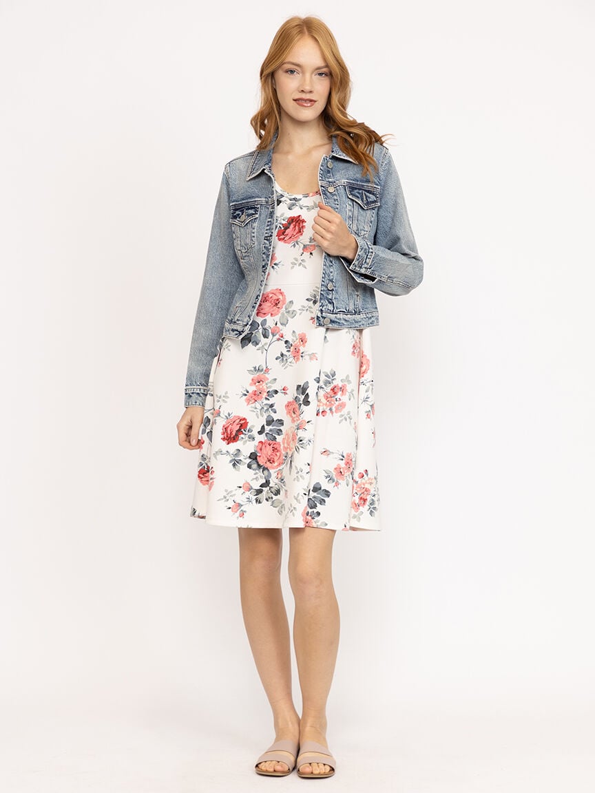 crop denim jacket with dress Cropped Denim Jacket With Dress Floral Dress Denim Jacket Venti Fashion