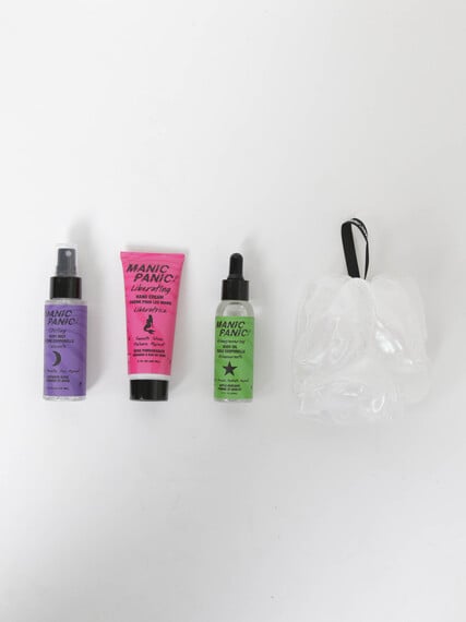MANIC PANIC On the Road Travel Kit MANIC PANIC On the Road Travel Kit Image 3