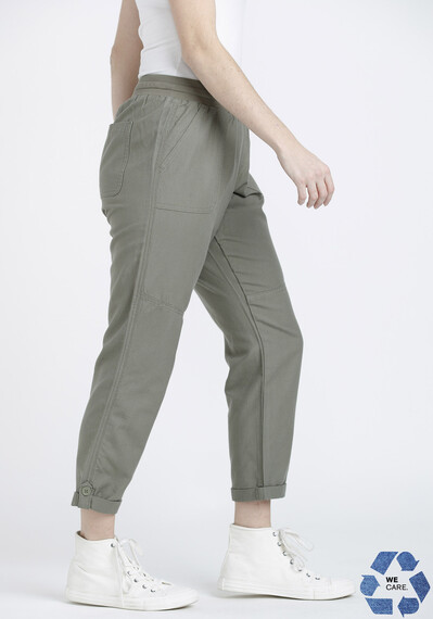 Women's Pull-on Weekender Soft Pant Image 3