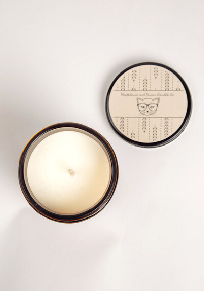 Spring Fever 9oz Soy Candle Spring Fever 9oz Soy Candle Image 2