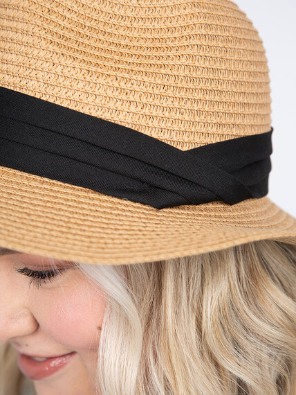 Women's Straw Panama Hat Image 4