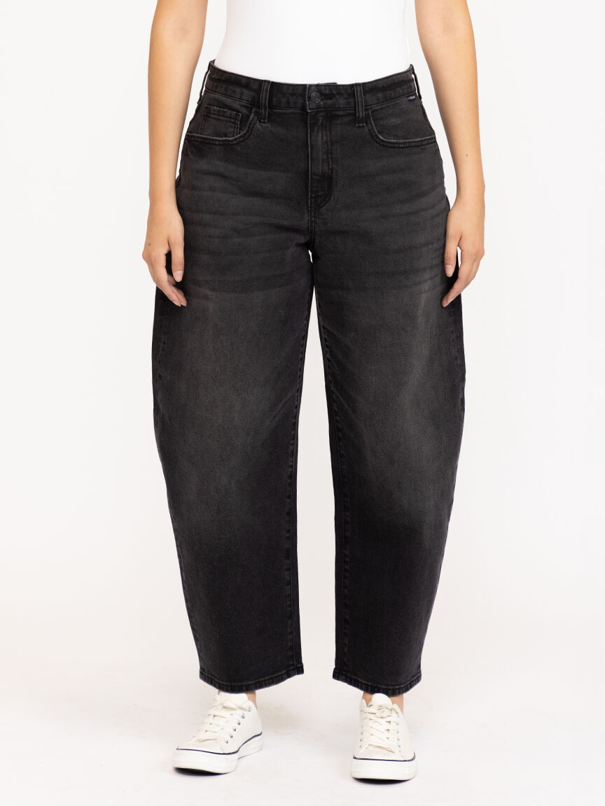 Women's Black Mid Rise Barrel Leg Jeans