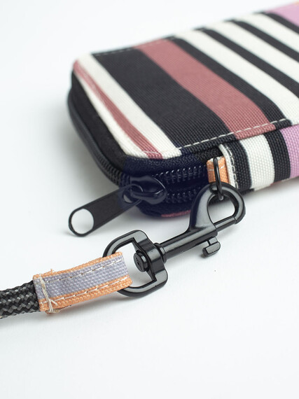 Women's Crossbody Cell Phone Wallet Women's Crossbody Cell Phone Wallet Image 3