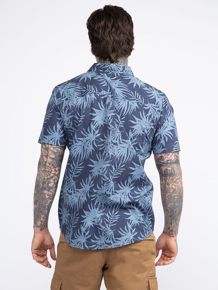 Men's Tropical Leaf Shirt Image 4