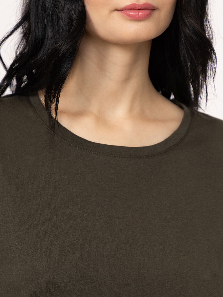 Women's Relaxed Crew Neck Tee