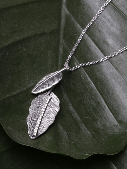 Women's Leaf with Pave Stud Necklace