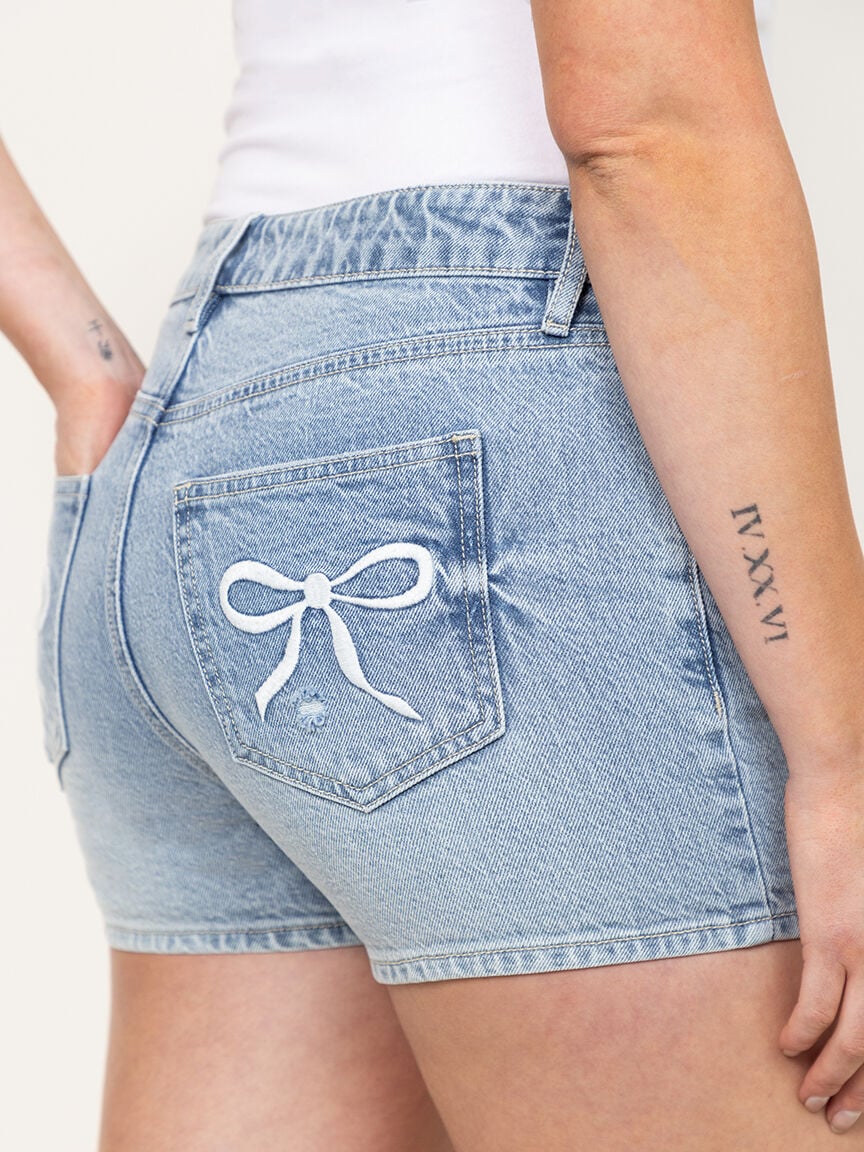 Women's Light Wash Shortie with Bow Embroidery