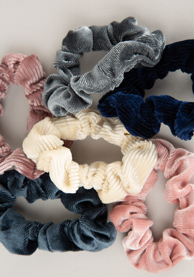Women's Velvet Scrunchies Women's Velvet Scrunchies Image 3