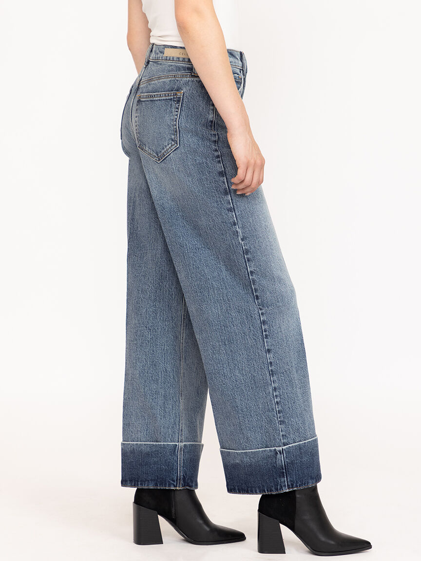 Women's Medium Wash Self High Hem High Rise Wide Leg Jeans