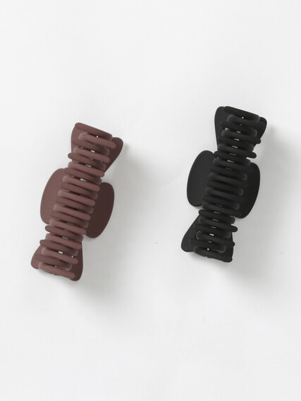 Round Claw Clip Black and Burgundy Round Claw Clip Black and Burgundy Image 2