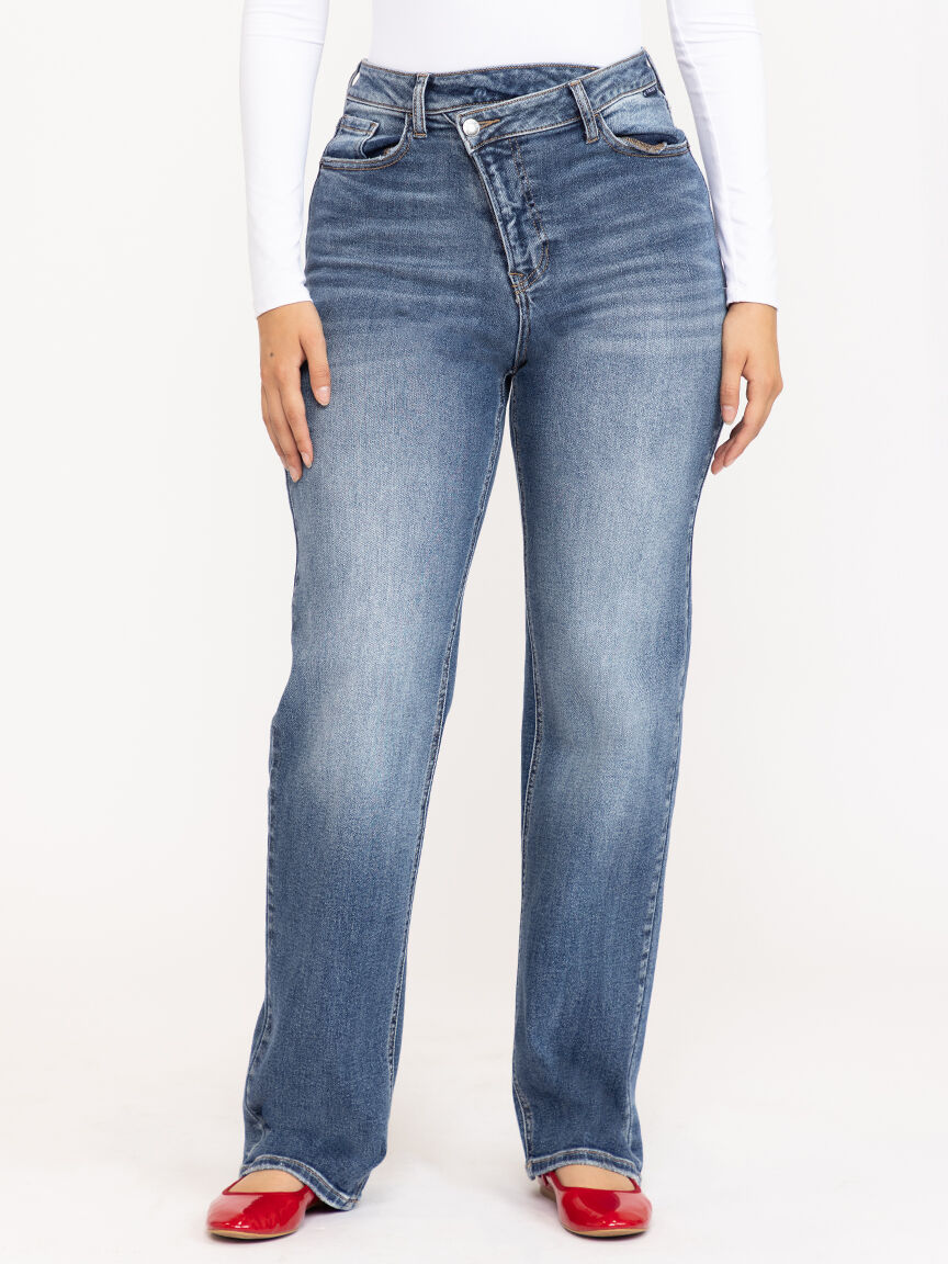 Women's Dark Wash Super High Rise Crossover Waist Dad Jeans