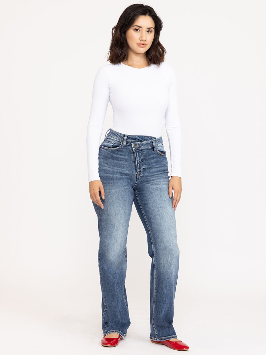 Women's Dark Wash Super High Rise Crossover Waist Dad Jeans