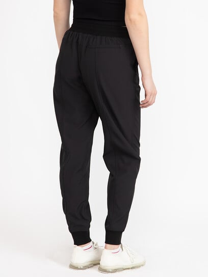 Women's Ruched Hybrid Jogger Women's Ruched Hybrid Jogger