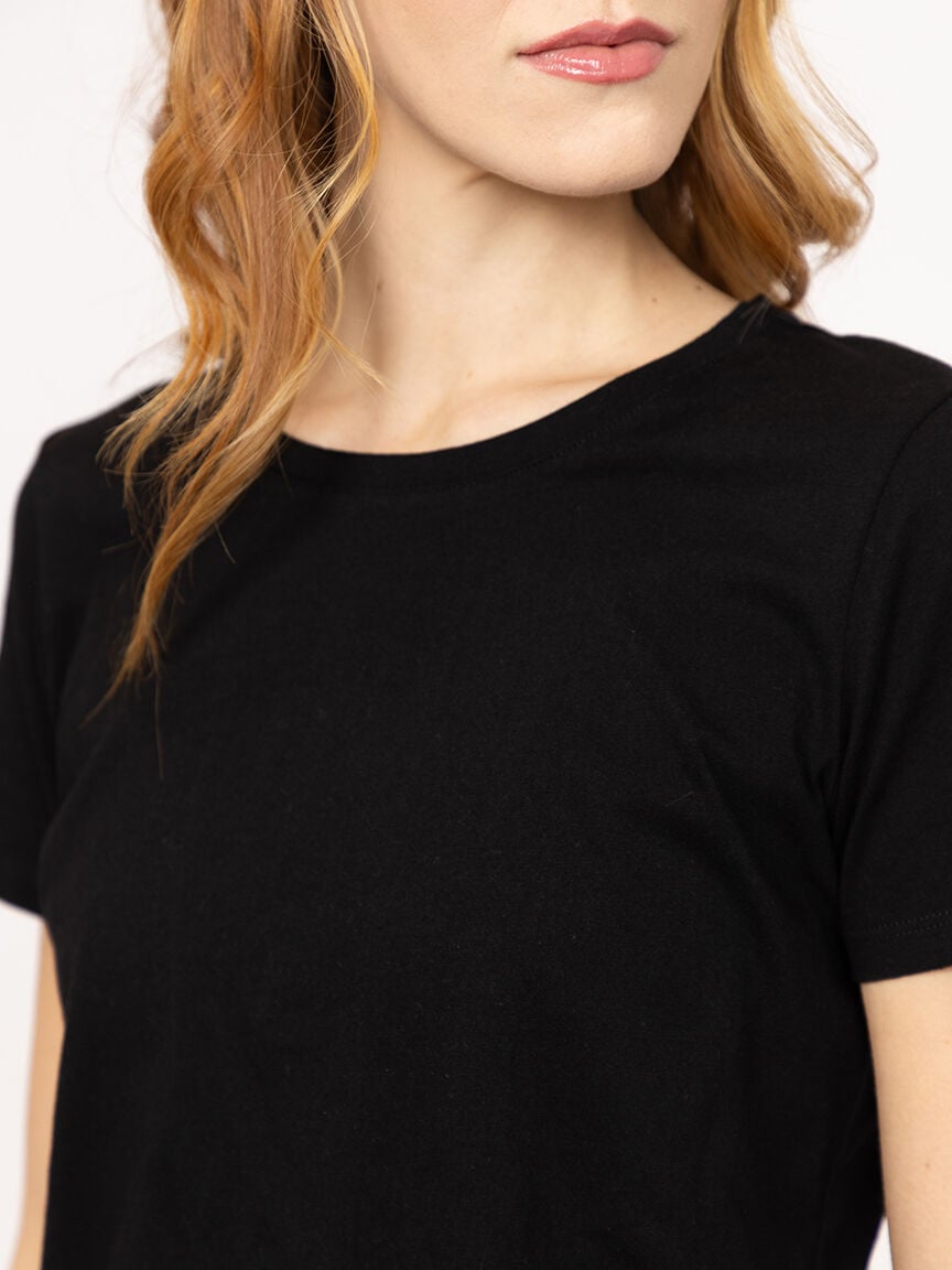 Women's Relaxed Crew Neck Tee