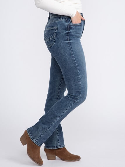 Women's Curvy Straight Jeans Image 3