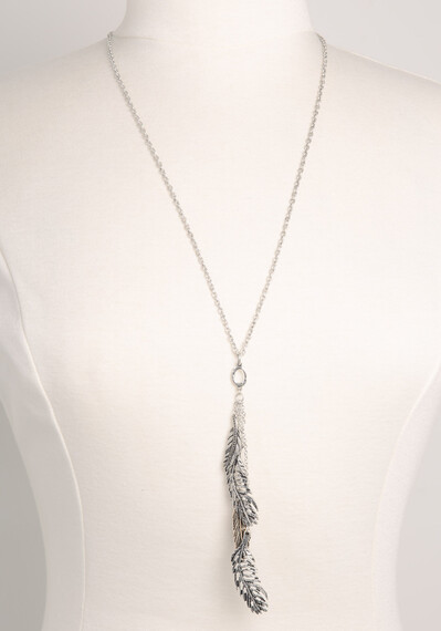 Women's 3-Leaf Necklace Women's 3-Leaf Necklace Image 4