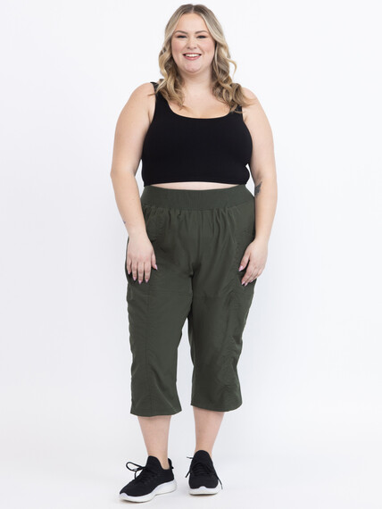 Women's Ruched Hybrid Capri Women's Ruched Hybrid Capri Image 4