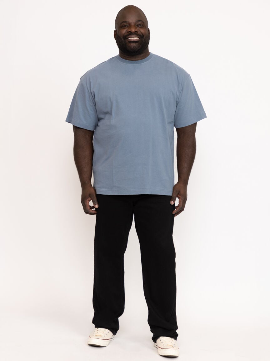 Men's Black Relaxed Straight Jeans