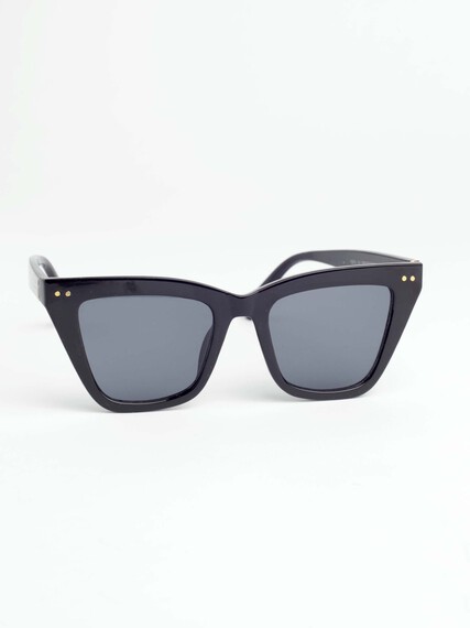 Women's Black Cat Eye Sunglasses Women's Black Cat Eye Sunglasses Image 1