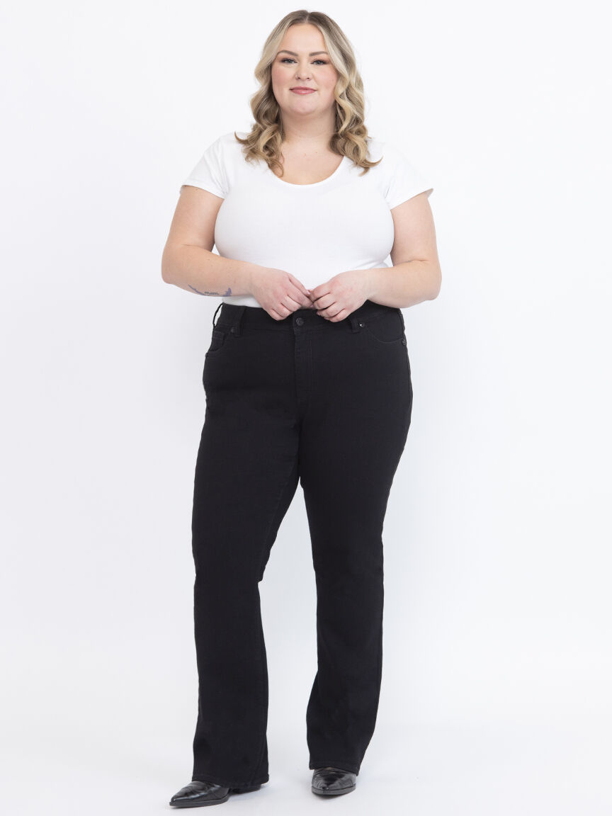 Women's Plus Embellished Back Pocket Black Baby Boot Jeans