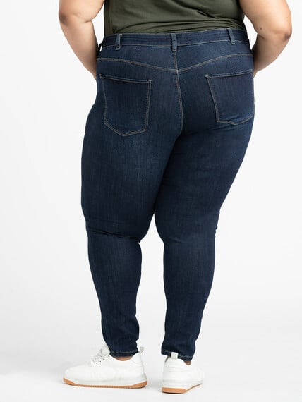 Women's Plus Skinny Jeans Image 4