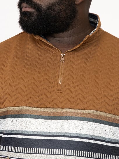 Men's Geo Quarter-Zip Hoodie Men's Geo Quarter-Zip Hoodie