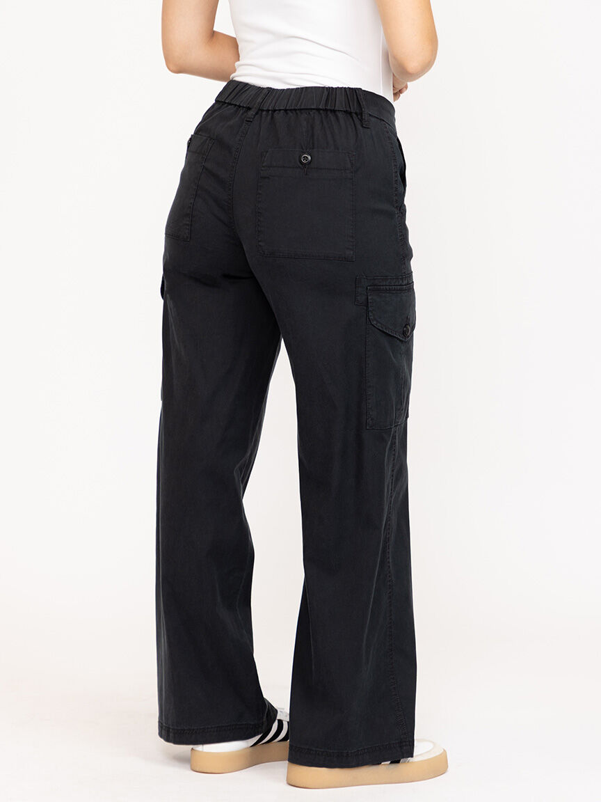 Women's Drapey Wide Leg Cargo Pant