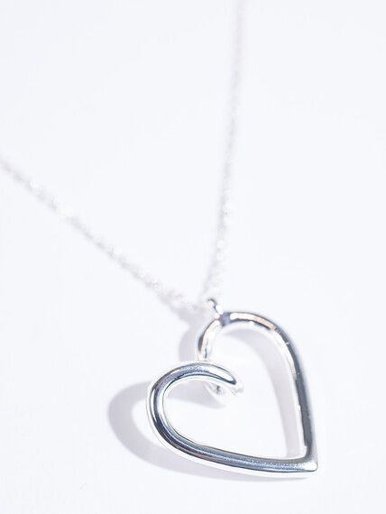 Women's Heart Necklace Women's Heart Necklace Image 2