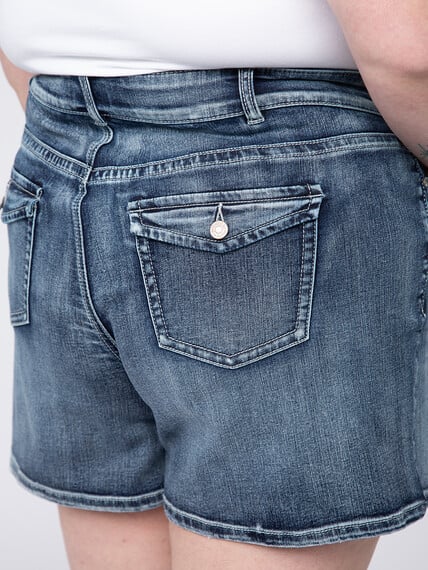 Women's Plus 2 Button Flap Pocket Denim Shortie Image 5