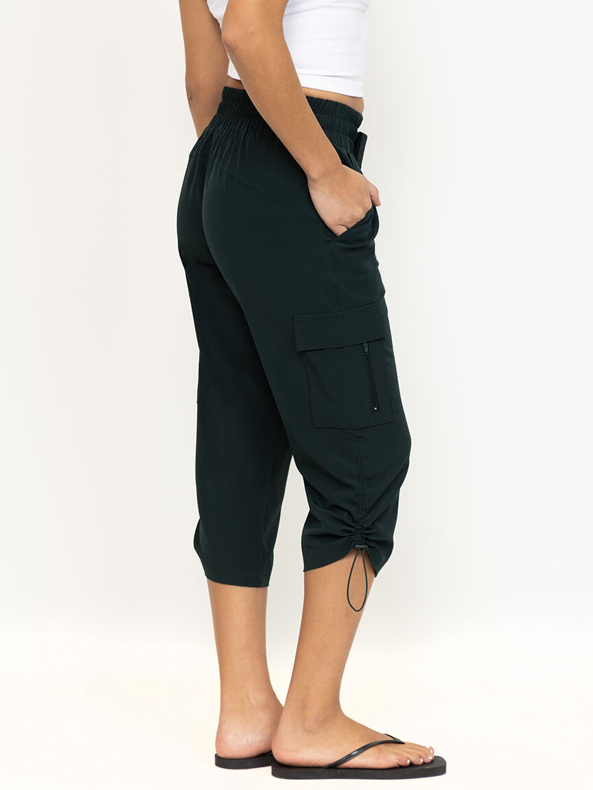 Women's Hybrid Cargo Capri